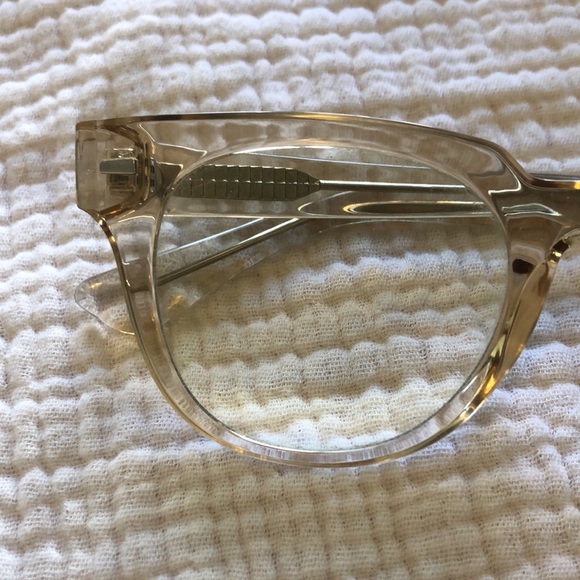 Light Gold Blue Light Glasses - Picture 4 of 7